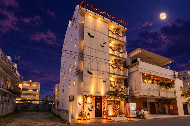 HOTEL KINJO 旭橋ウエスト辻 216 外観（ハロウィンイメージ）